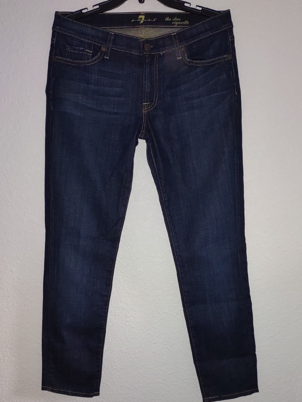 7 For All Mankind The Slim Cigarette Size 31 Jeans Women